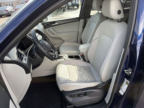 Used 2022 Volkswagen Tiguan SEL R-Line AWD/4WD image 13