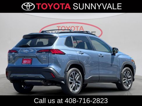 Used 2026 Toyota Corolla Cross XLE w/ Convenience Package AWD/4WD image 3