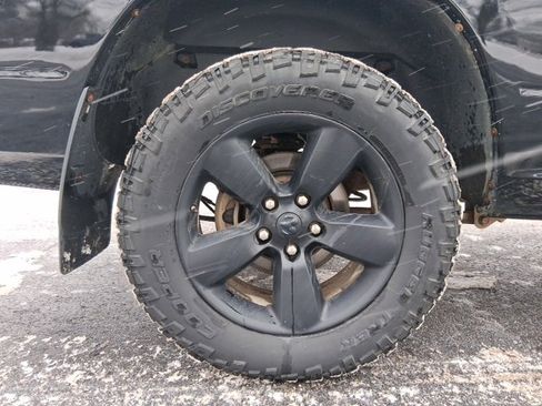 Used 2014 RAM 1500 Express image 8