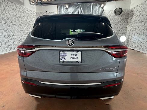 Used 2019 Buick Enclave Essence AWD/4WD image 5