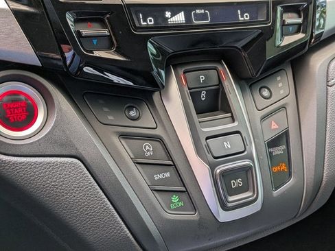 Used 2024 Honda Odyssey EX-L image 11