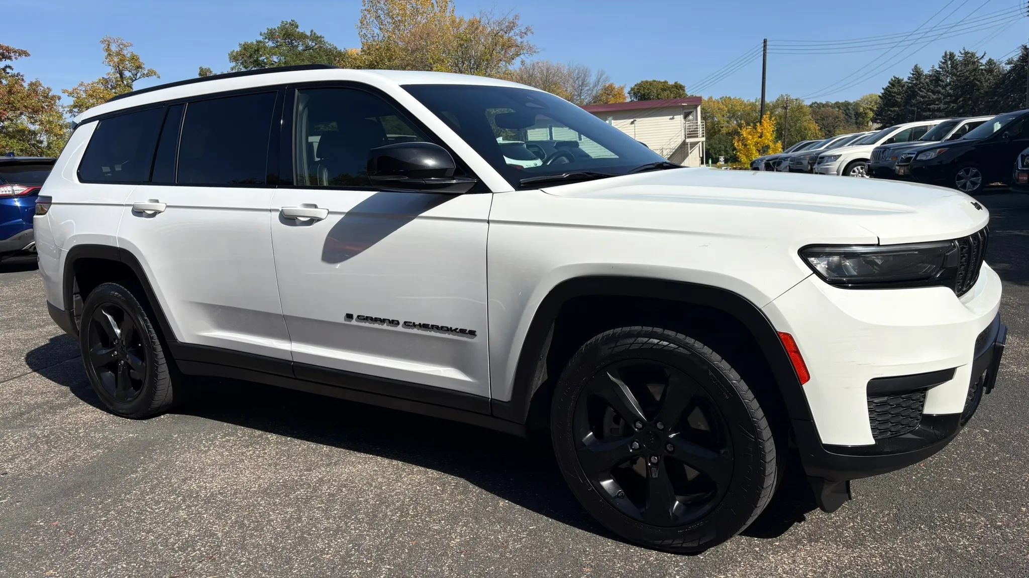 Used 2021 Jeep Grand Cherokee L Laredo AWD/4WD image 12