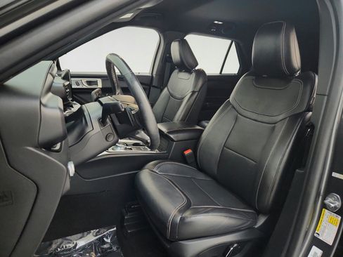 Used 2020 Ford Explorer ST AWD/4WD image 17