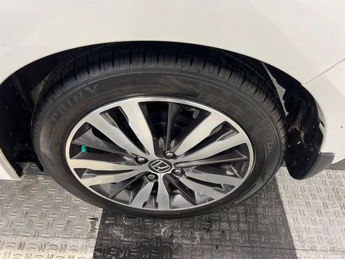 Used 2017 Honda Fit EX-L image 15