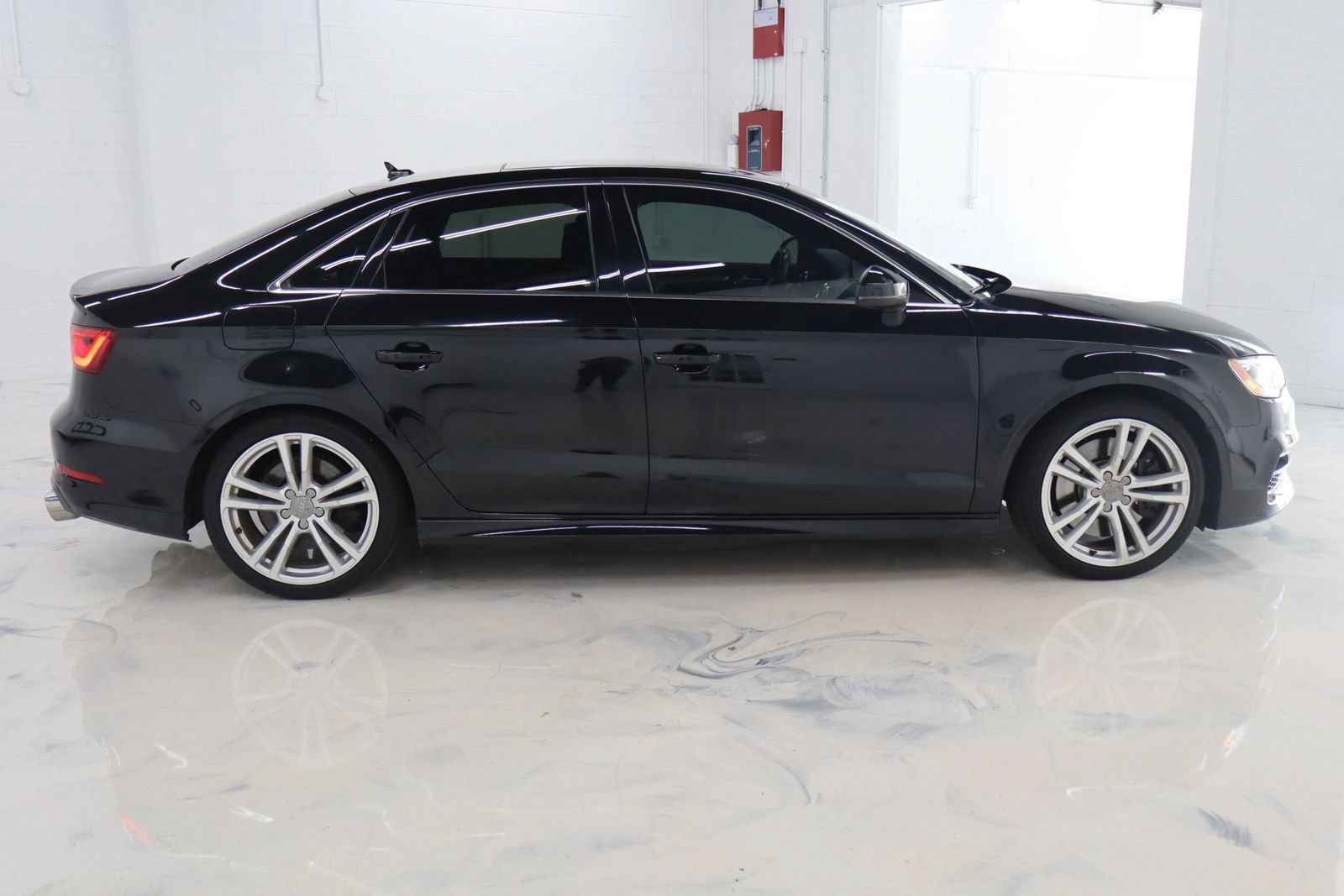 Used 2015 Audi S3 Prestige w/ Prestige Package AWD/4WD image 9
