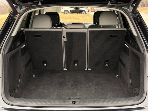 Used 2018 Audi Q5 2.0T Premium Plus w/ Premium Plus Package image 27