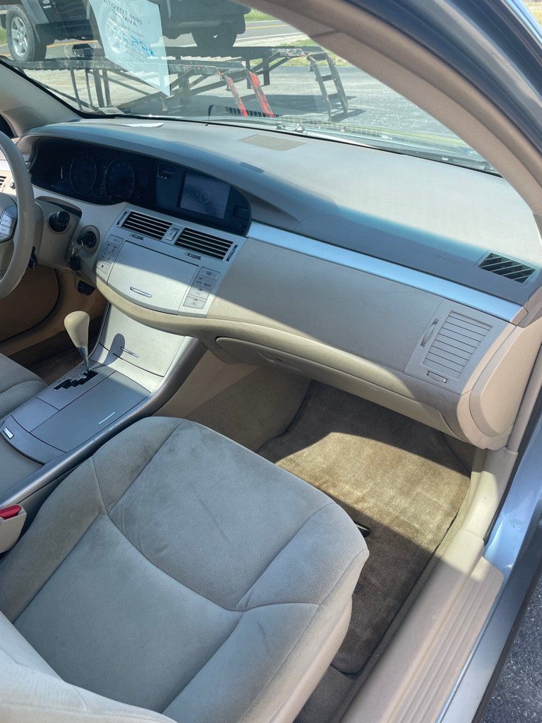 Used 2006 Toyota Avalon XL FWD image 21