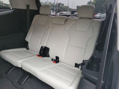 Used 2021 Kia Telluride EX image 11