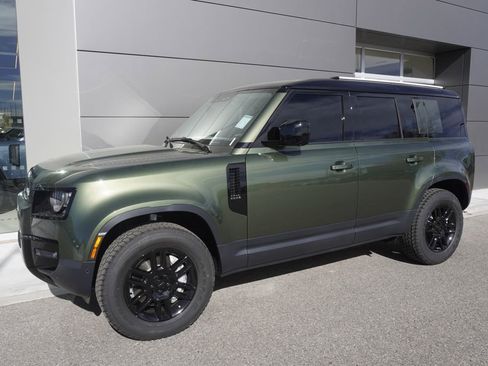 New 2026 Land Rover Defender 110 S image 3