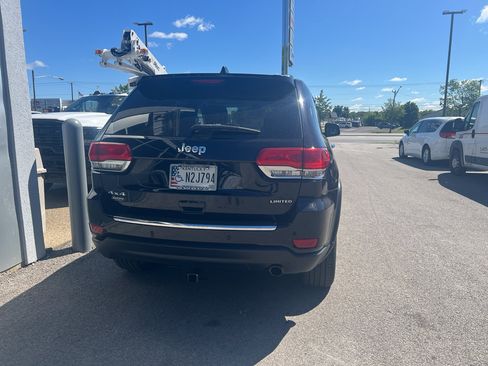 Used 2019 Jeep Grand Cherokee Limited AWD/4WD image 8