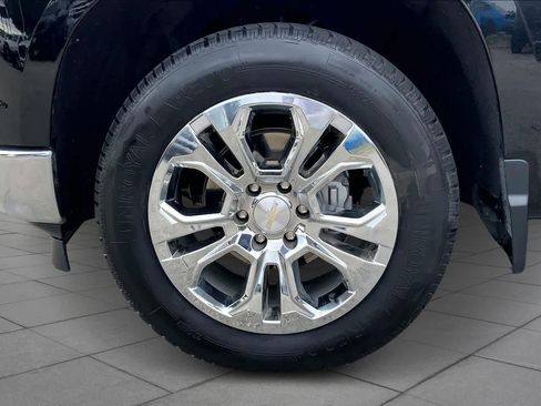 Used 2023 Chevrolet Silverado 1500 LTZ image 11