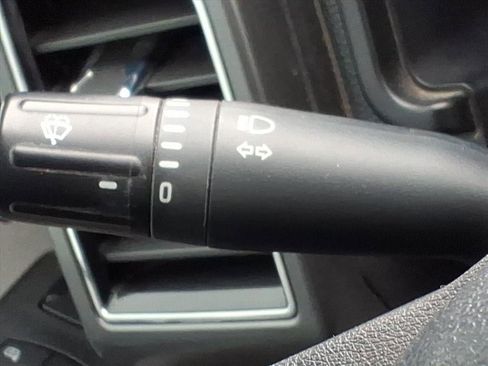 Used 2020 Ford F250 XLT w/ XLT Premium Package image 25