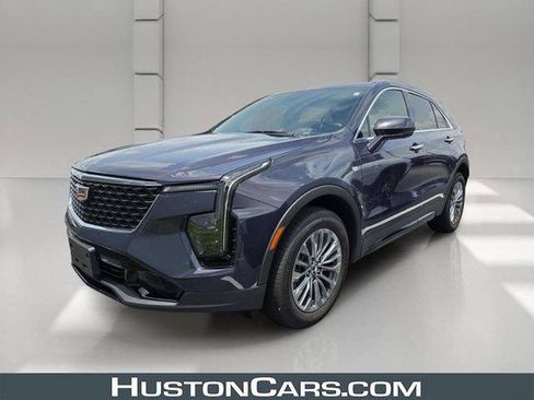 Certified 2025 Cadillac XT4 Premium Luxury w/ Cold Weather Package AWD/4WD image 1