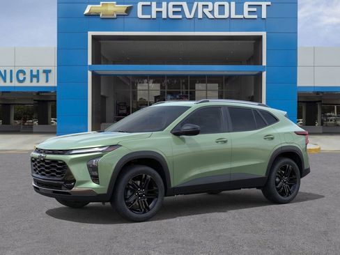 New 2026 Chevrolet Trax ACTIV image 2