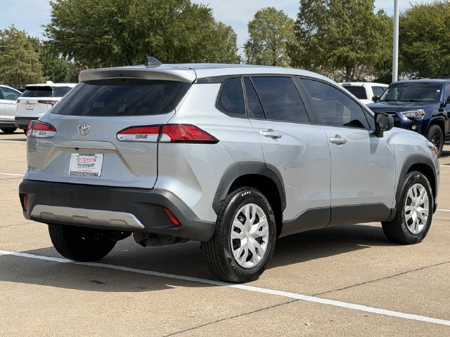 Used 2022 Toyota Corolla Cross L FWD image 4