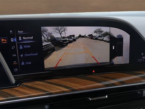 Certified 2024 Cadillac Escalade ESV Sport Platinum w/ LPO, Floor Liner Package image 17