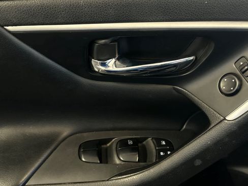 Used 2017 Nissan Altima 2.5 S w/ Power Driver Seat Package FWD image 15