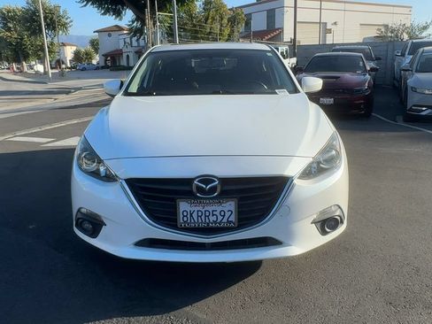 Used 2016 MAZDA MAZDA3 i Touring w/ Popular Equipment Package FWD image 9