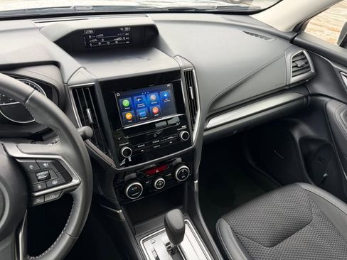 Used 2023 Subaru Forester Premium image 22