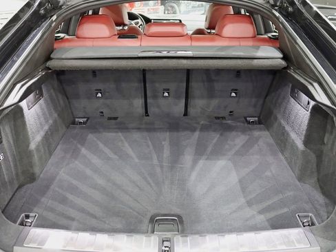 Used 2022 BMW X6 xDrive40i w/ M Sport Package image 36