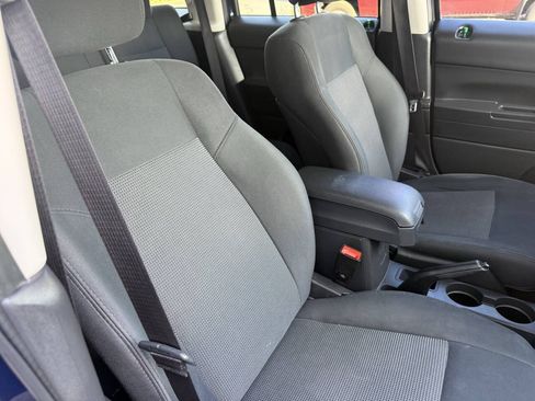 Used 2012 Jeep Patriot Sport FWD image 22