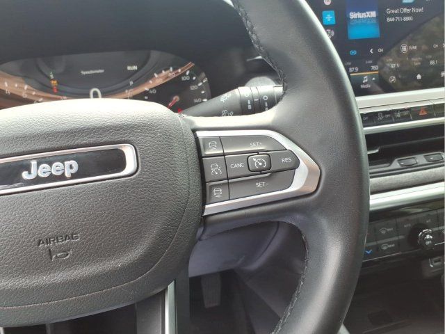 Used 2022 Jeep Compass Latitude AWD/4WD image 19