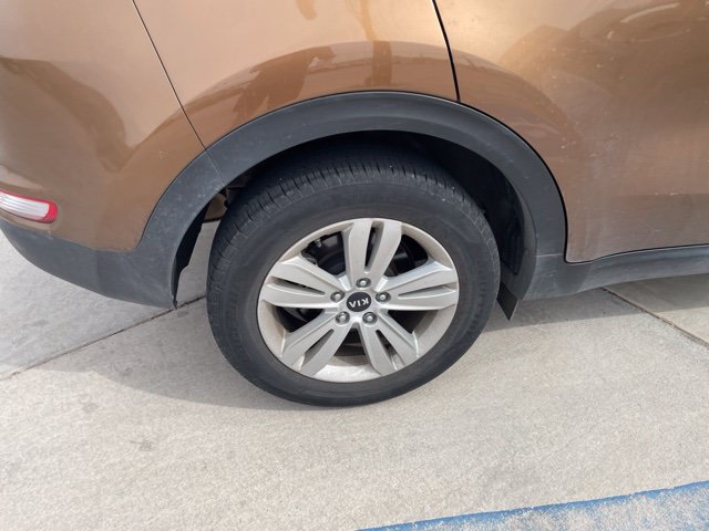 Used 2017 Kia Sportage LX w/ Paint Protection Package AWD/4WD image 9