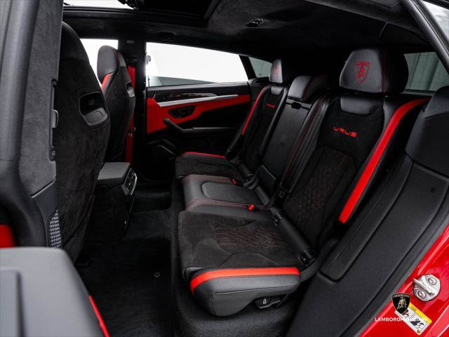 Used 2024 Lamborghini Urus S AWD/4WD image 47
