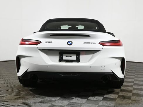 Certified 2024 BMW Z4 sDrive30i w/ Premium Package image 7