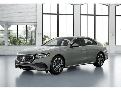 New 2026 Mercedes-Benz E 450 4MATIC Sedan image 39