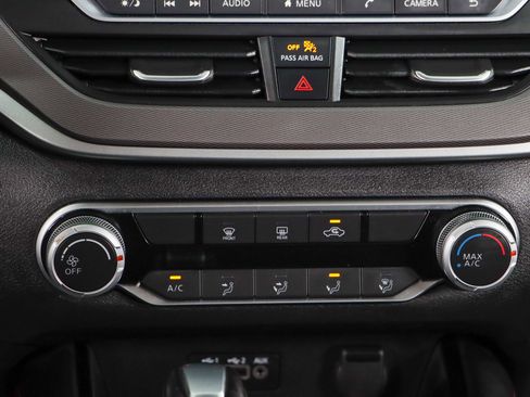 Used 2024 Nissan Altima 2.5 SR image 20