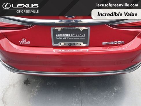 Used 2019 Lexus ES 300h image 32
