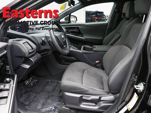 Used 2023 Subaru Solterra AWD image 13