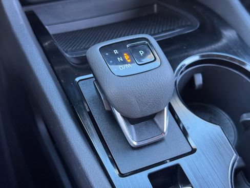 Used 2023 Nissan Rogue SV w/ SV Premium B Package FWD image 27