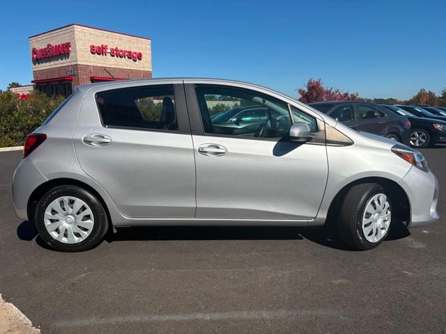 Used 2016 Toyota Yaris L FWD image 3