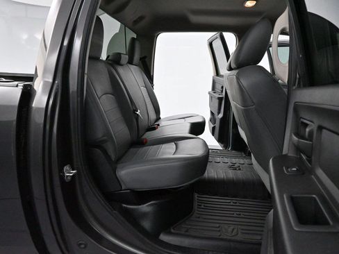 Used 2016 RAM 3500 Tradesman AWD/4WD image 26