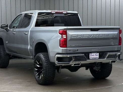 Used 2026 Chevrolet Silverado 1500 LT AWD/4WD image 3