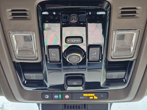 New 2026 GMC Yukon XL Denali w/ Advanced Technology Package AWD/4WD image 75