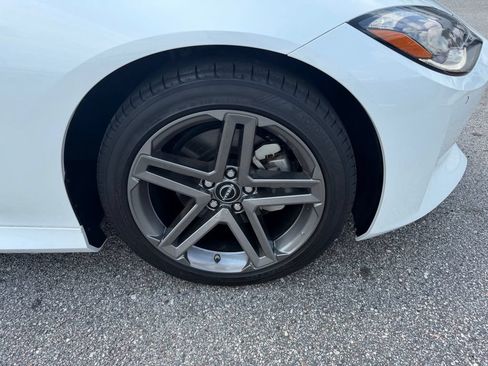 Used 2024 Nissan Z Sport w/ Floor Mat Package RWD image 4
