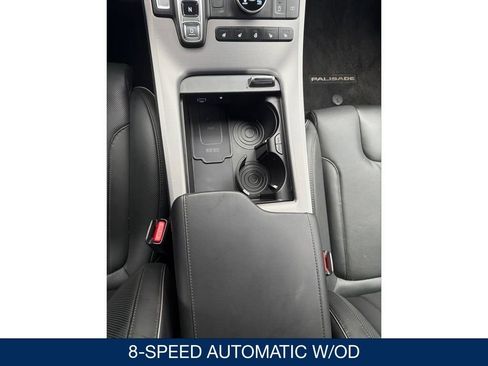Certified 2025 Hyundai Palisade Calligraphy AWD/4WD image 19