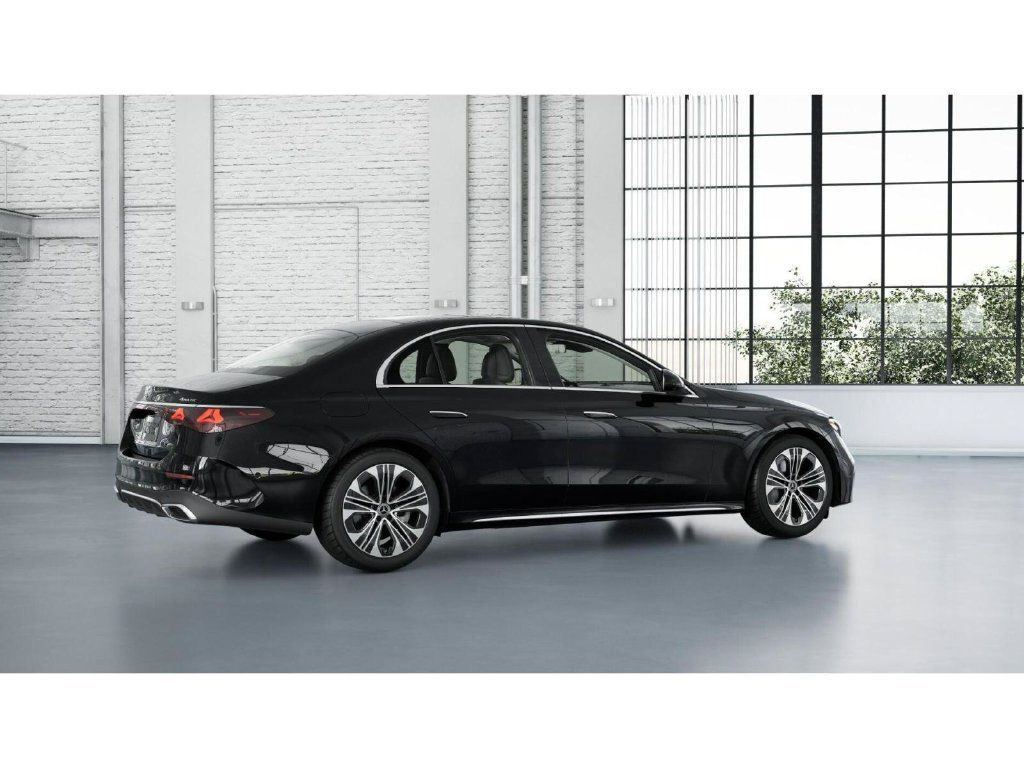 New 2027 Mercedes-Benz E 350 4MATIC Sedan image 19