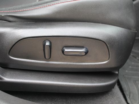 Used 2020 Chevrolet Blazer RS image 14