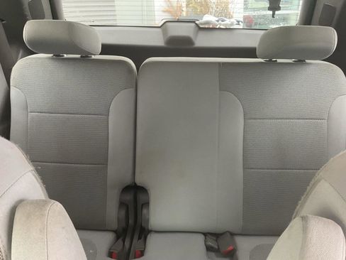 Used 2020 Chevrolet Traverse LT image 22