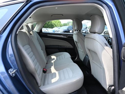 Used 2018 Ford Fusion S FWD image 37