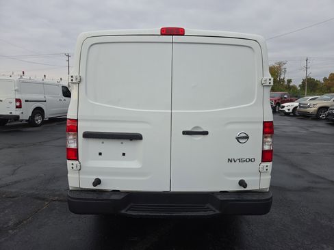 Used 2020 Nissan NV 1500 S image 4