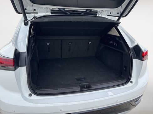 Used 2023 Buick Envision Essence w/ Sport Touring Package AWD/4WD image 12