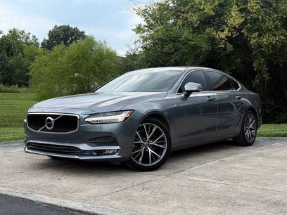 Used 2018 Volvo S90 T5 Momentum