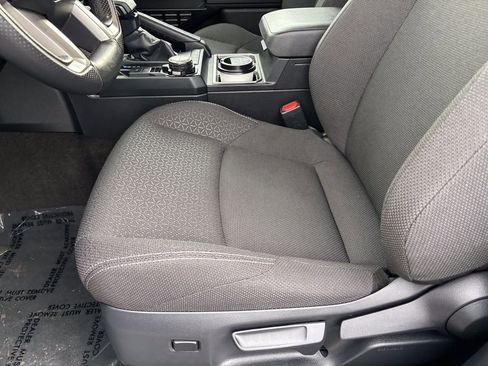 Certified 2025 Toyota 4Runner SR5 image 21