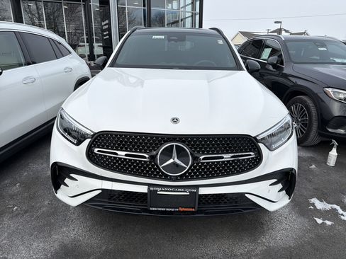Used 2026 Mercedes-Benz GLC 300 4MATIC image 3