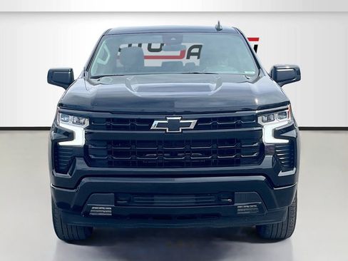 Used 2025 Chevrolet Silverado 1500 RST AWD/4WD image 2